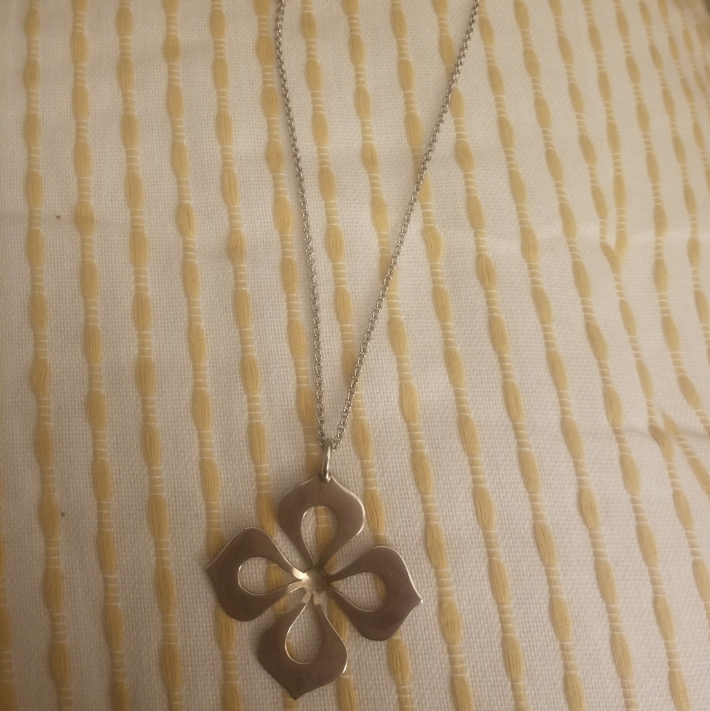 James avery necklace and charm